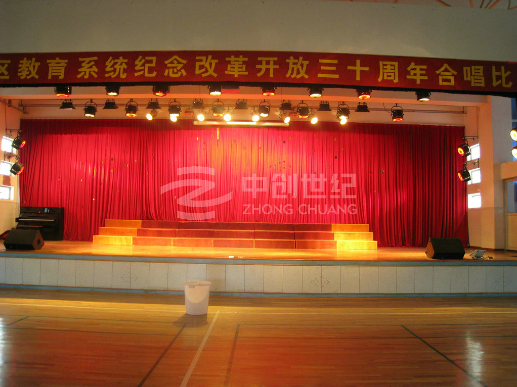 深圳市福田區(qū)蓮花中學(xué)-體育館 深圳市福田區(qū)蓮花中學(xué)-體育館