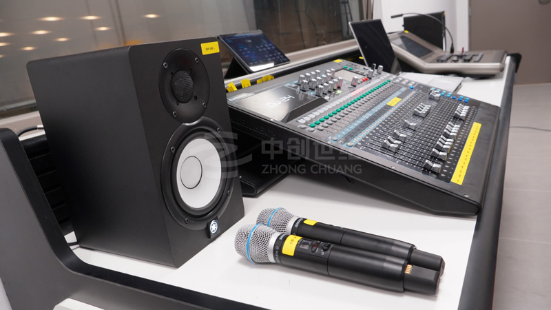 調(diào)控臺.jpg 調(diào)控臺.jpg